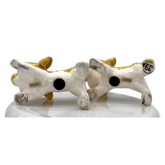 VTG LION CUBS SALT & PEPPER SHAKERS CERAMIC TAN WHITE HAND PAINTED KRIESS - Picture 6 of 6